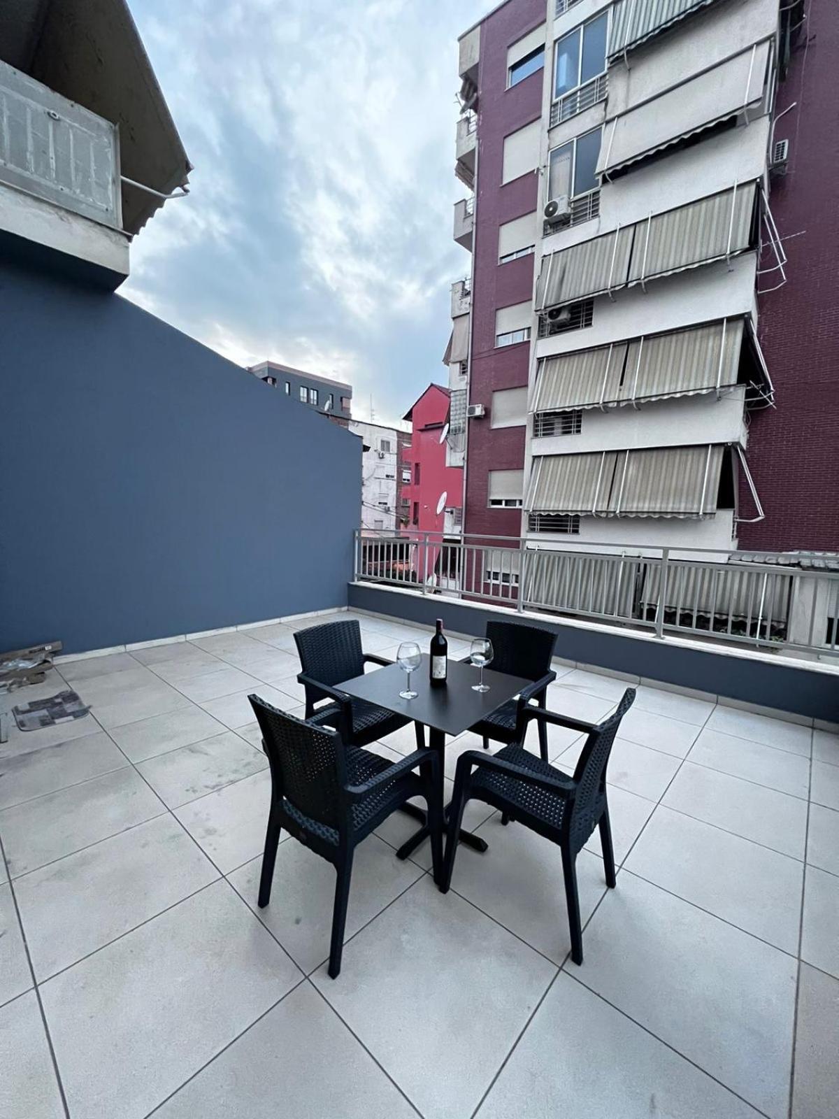 New Baazar Terrace Apartment Tirana Exterior foto