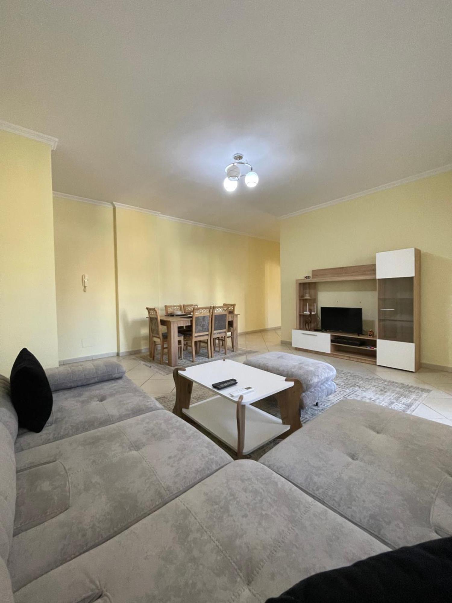 New Baazar Terrace Apartment Tirana Exterior foto