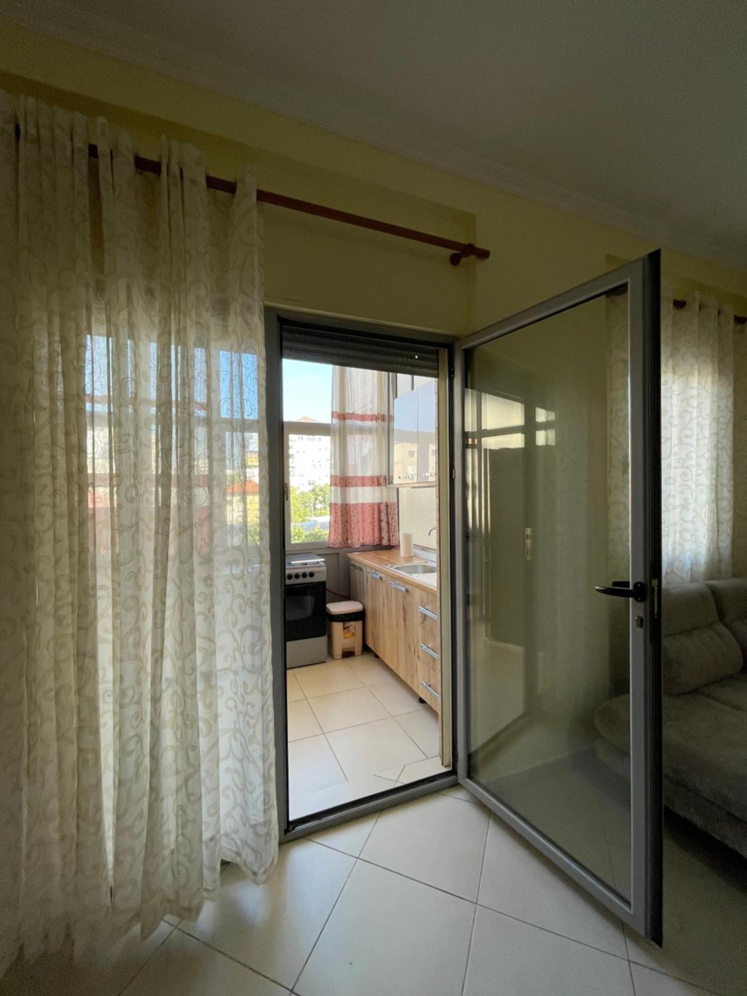 New Baazar Terrace Apartment Tirana Exterior foto
